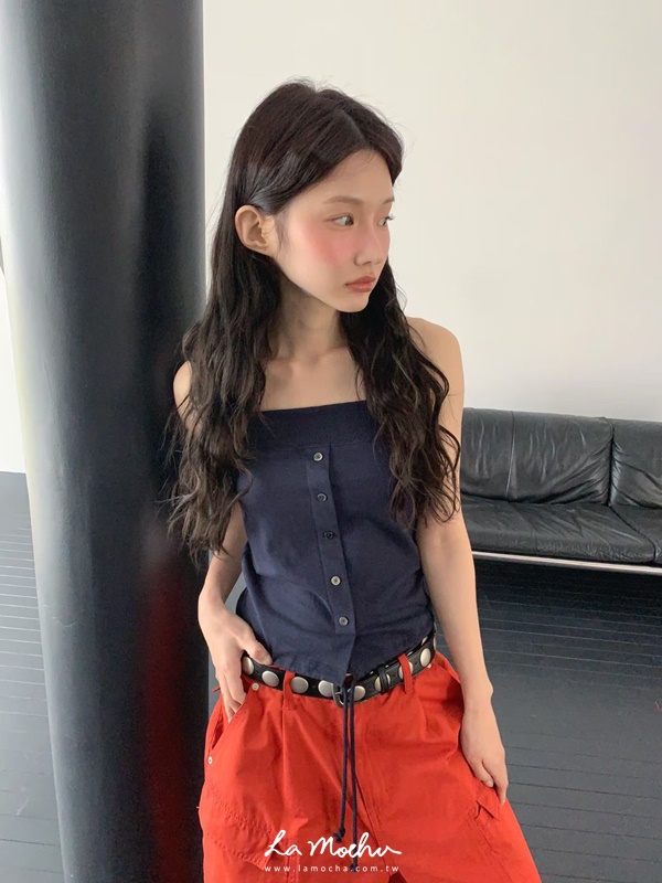 平口翻領設計排扣背心